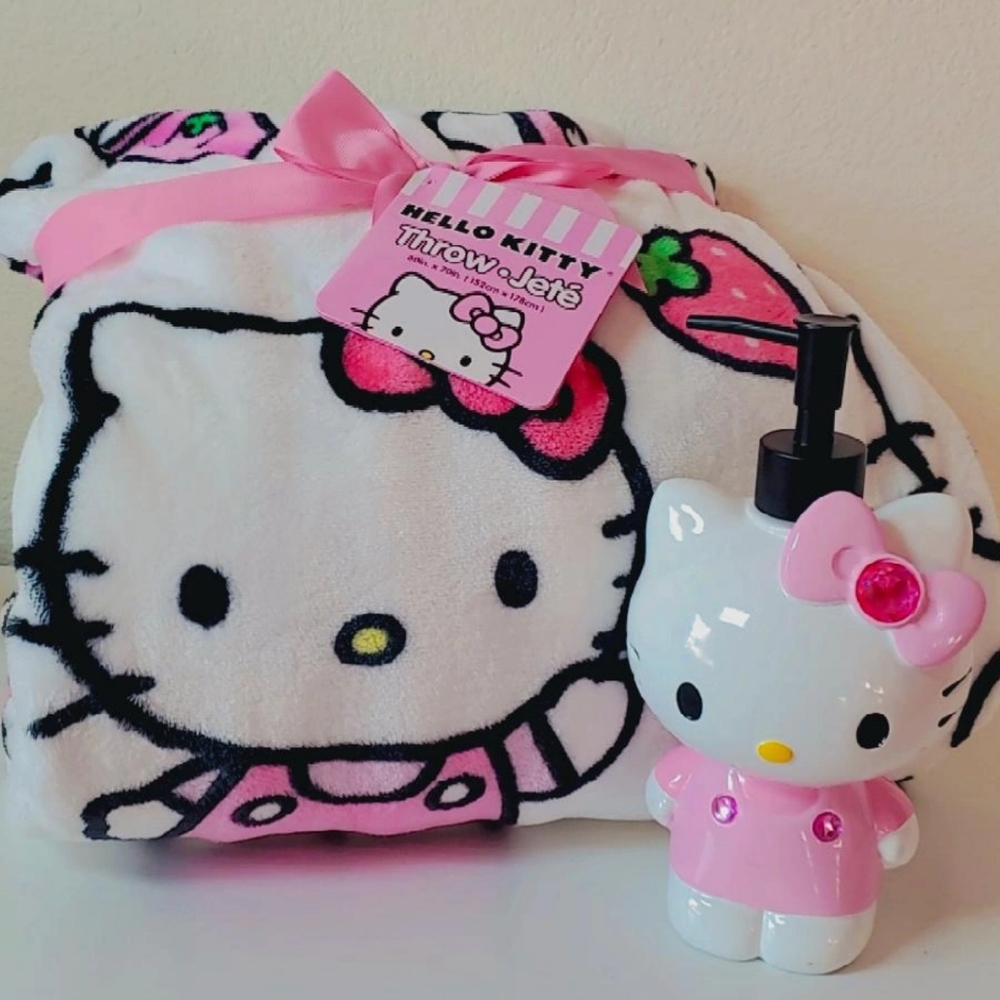 Hello Kitty Blanket and Soap Dispenser Set
